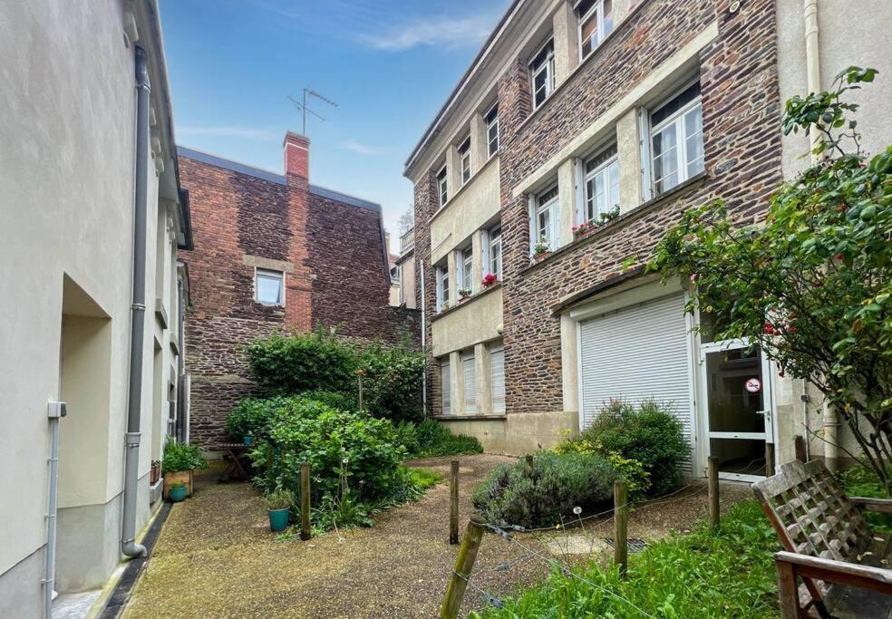 Le Griffon D'Or - Centre Historique - Au Calme Rennes Exterior foto